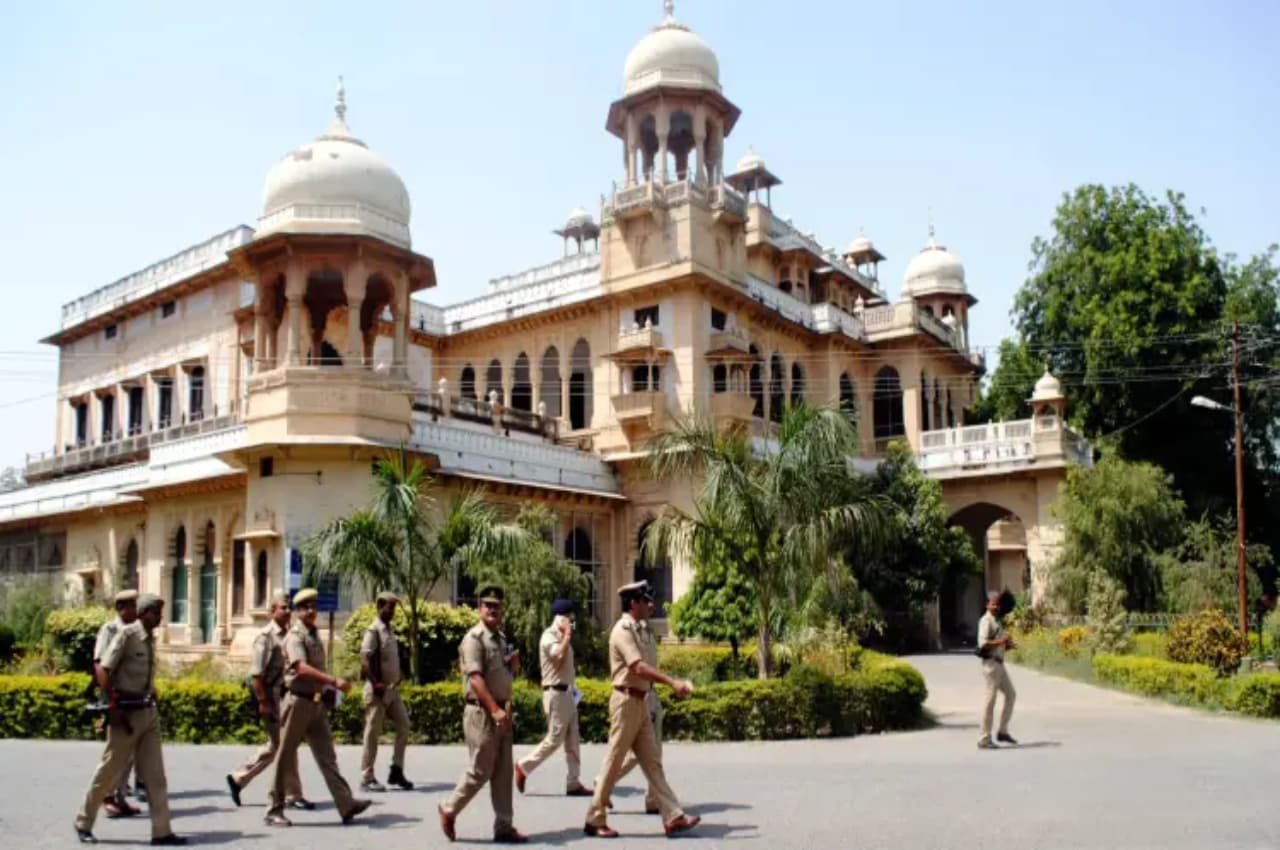 Allahabad University Violent: विवि सुरक्षाकर्मियों और छात्रों ने एक-दूसरे पर कराई क्रॉस FIR, जांच में जुटी पुलिस