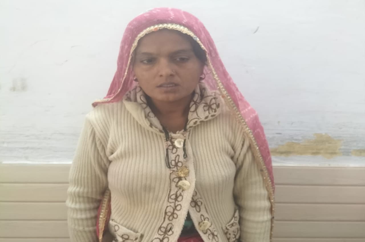 7 साल पहले हत्या के आरोप में जेल गया पति और दोस्त, अब राजस्थान में दूसरे पति के साथ मिली 'मृतका'