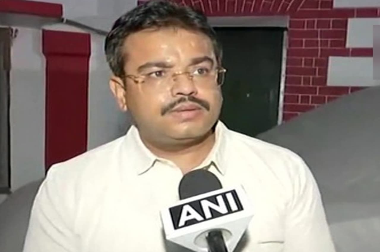 Lakhimpur Kheri Violence: केंद्रीय मंत्री के बेटे आशीष मिश्रा समेत 14 पर आरोप तय, जानें क्या है पुलिस की चार्जशीट में?