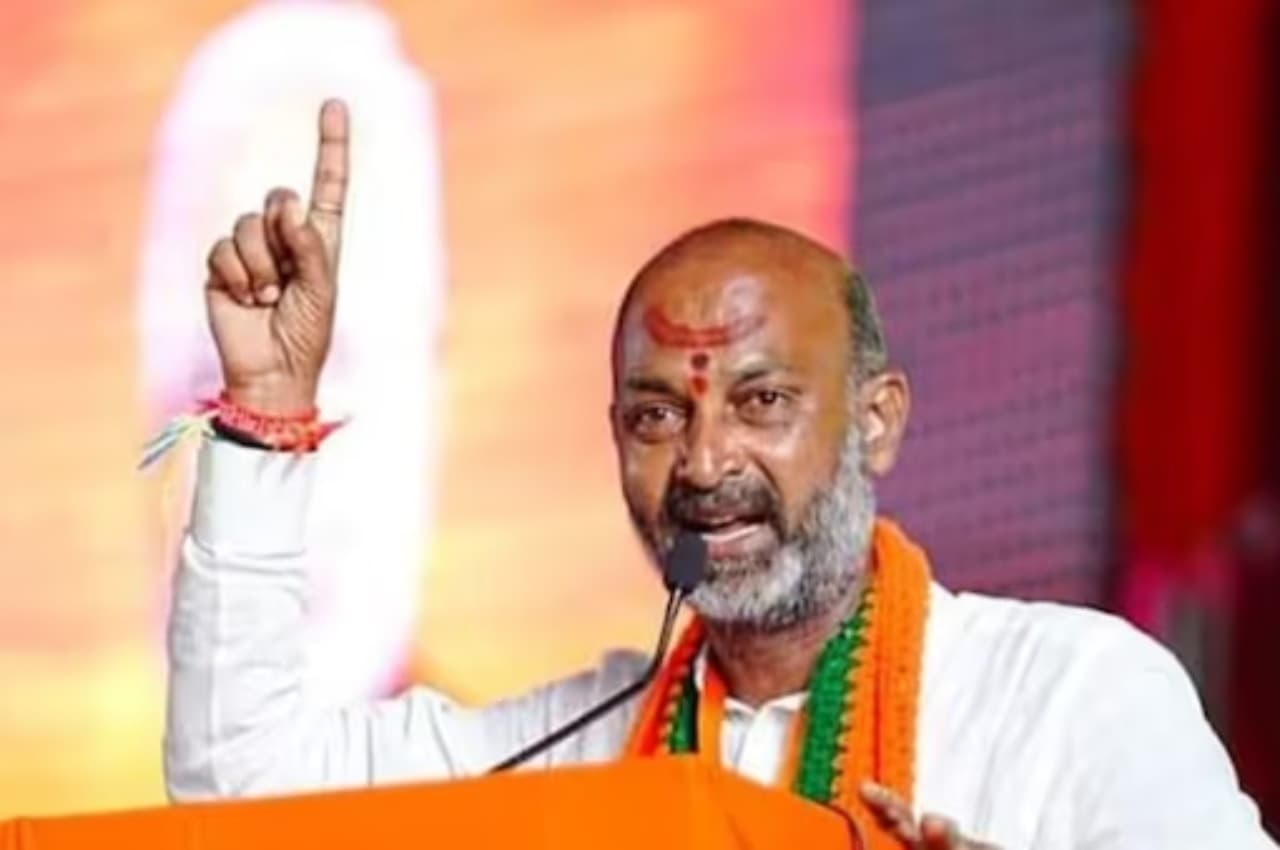 Paper Leak Case: तेलंगाना भाजपा चीफ बंदी संजय कुमार को मिली जमानत, करीमनगर जेल से हुए रिहा
