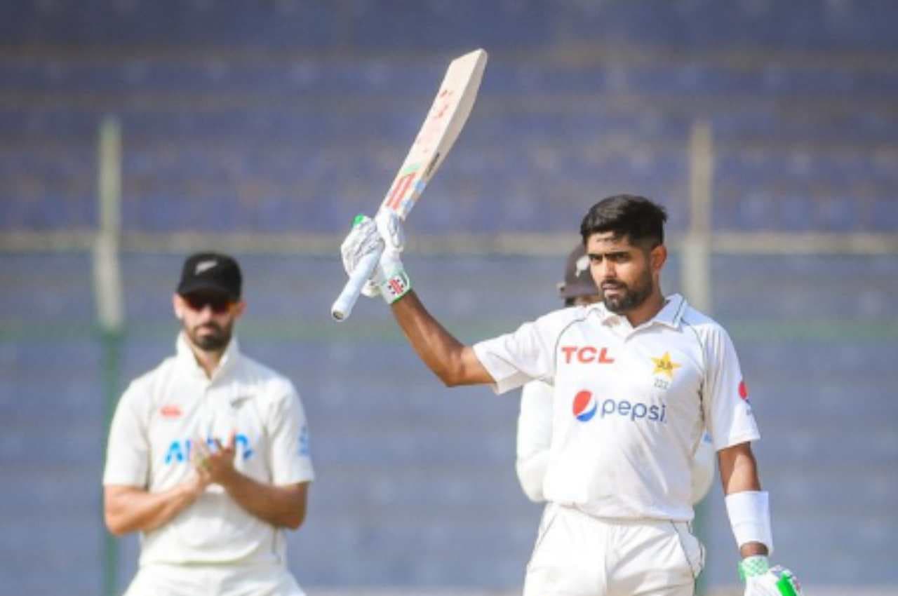 Babar Azam ने कराची में मचाया कहर, तोड़ डाला बड़े-बड़े कप्तानों के रिकॉर्ड