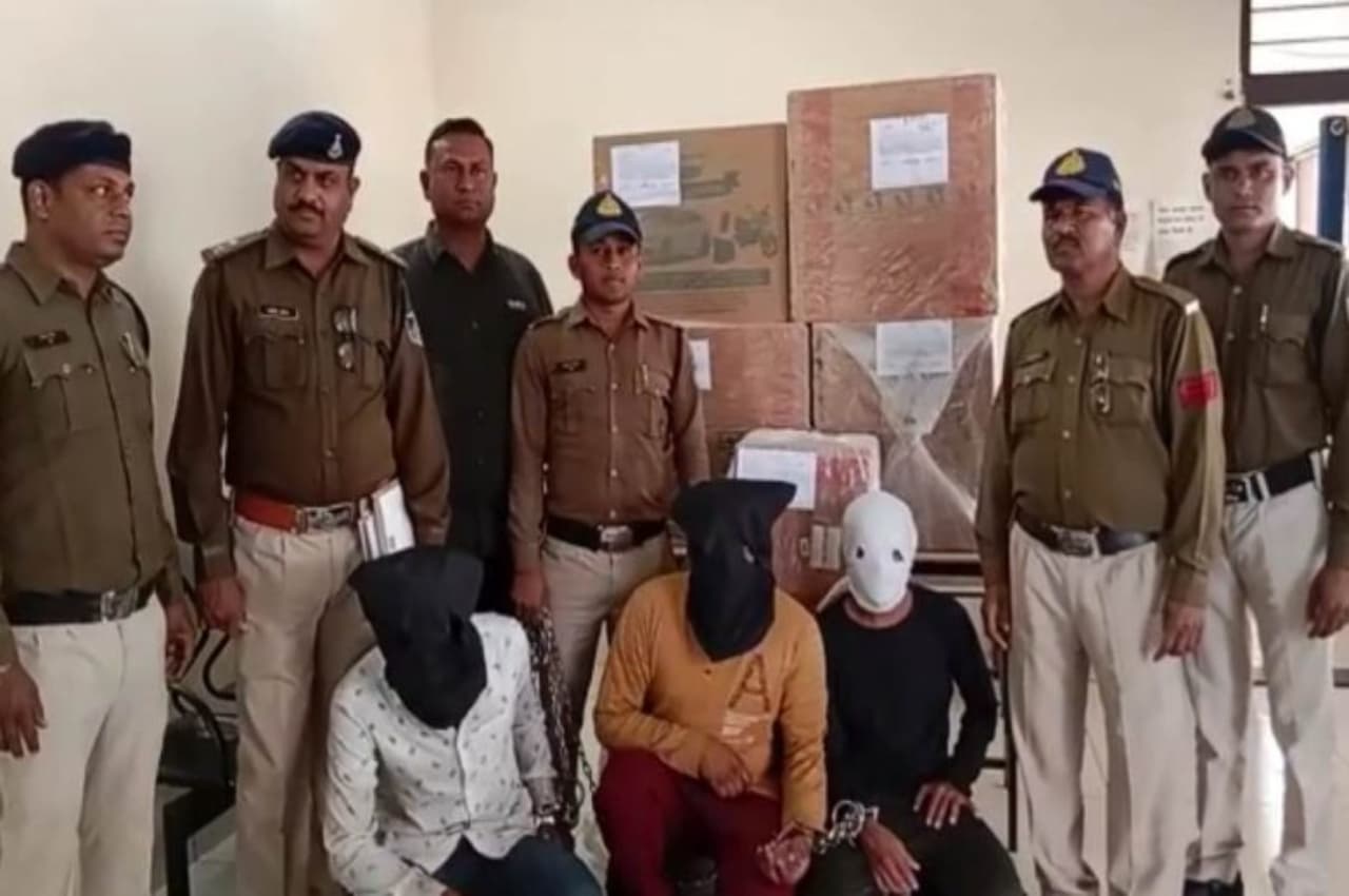 Burhanpur में 15 लाख के गुटखा की चोरी का पर्दाफाश, महाराष्ट्र के 3 आरोपी गिरफ्तार, 4 की तलाश जारी