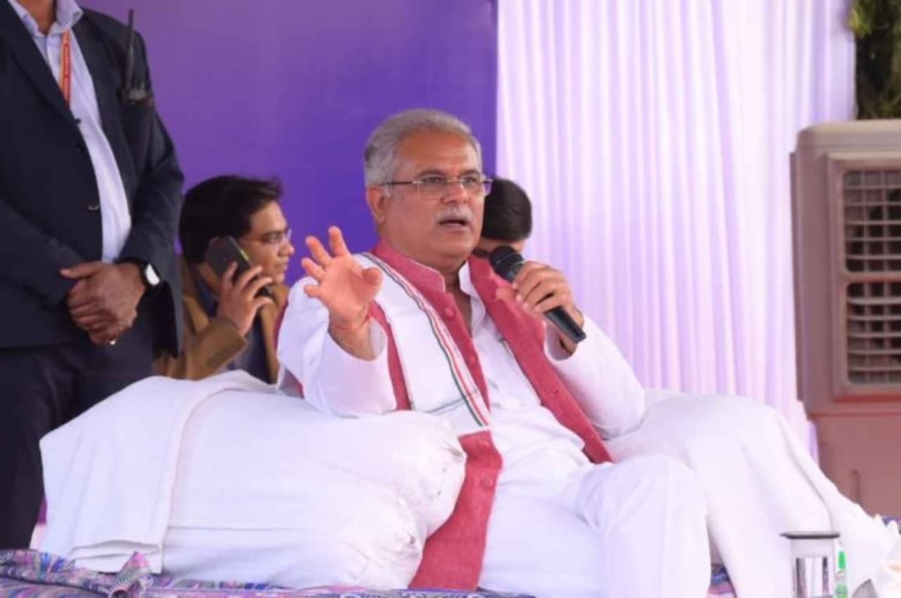 CM भूपेश के दिखे तीखे तेवर, तालाब पर अतिक्रमण मामले में तहसीलदार को किया निलंबित