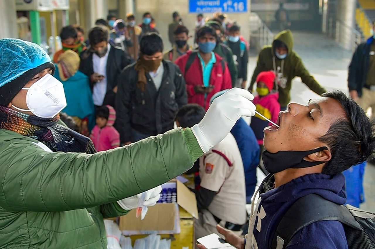 Corona in India: जनवरी में आएगी कोरोना की भयानक लहर! भारत के लिए अगले 40 दिन मुश्किल