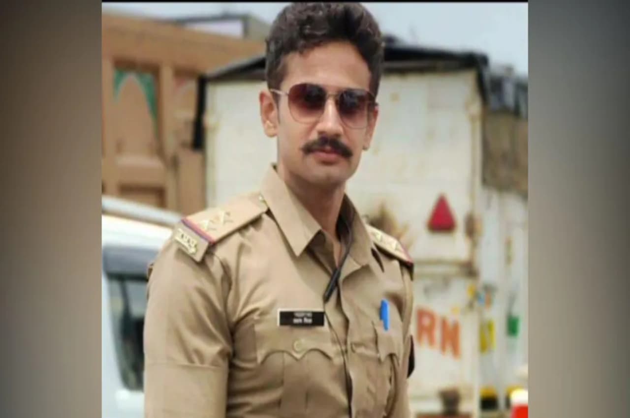 गाजियाबाद में सब-इंस्पेक्टर पर दुष्कर्म और जबरन अबॉर्शन का आरोप, मुकदमा दर्ज कर आधिकारियों ने लिया ये एक्शन