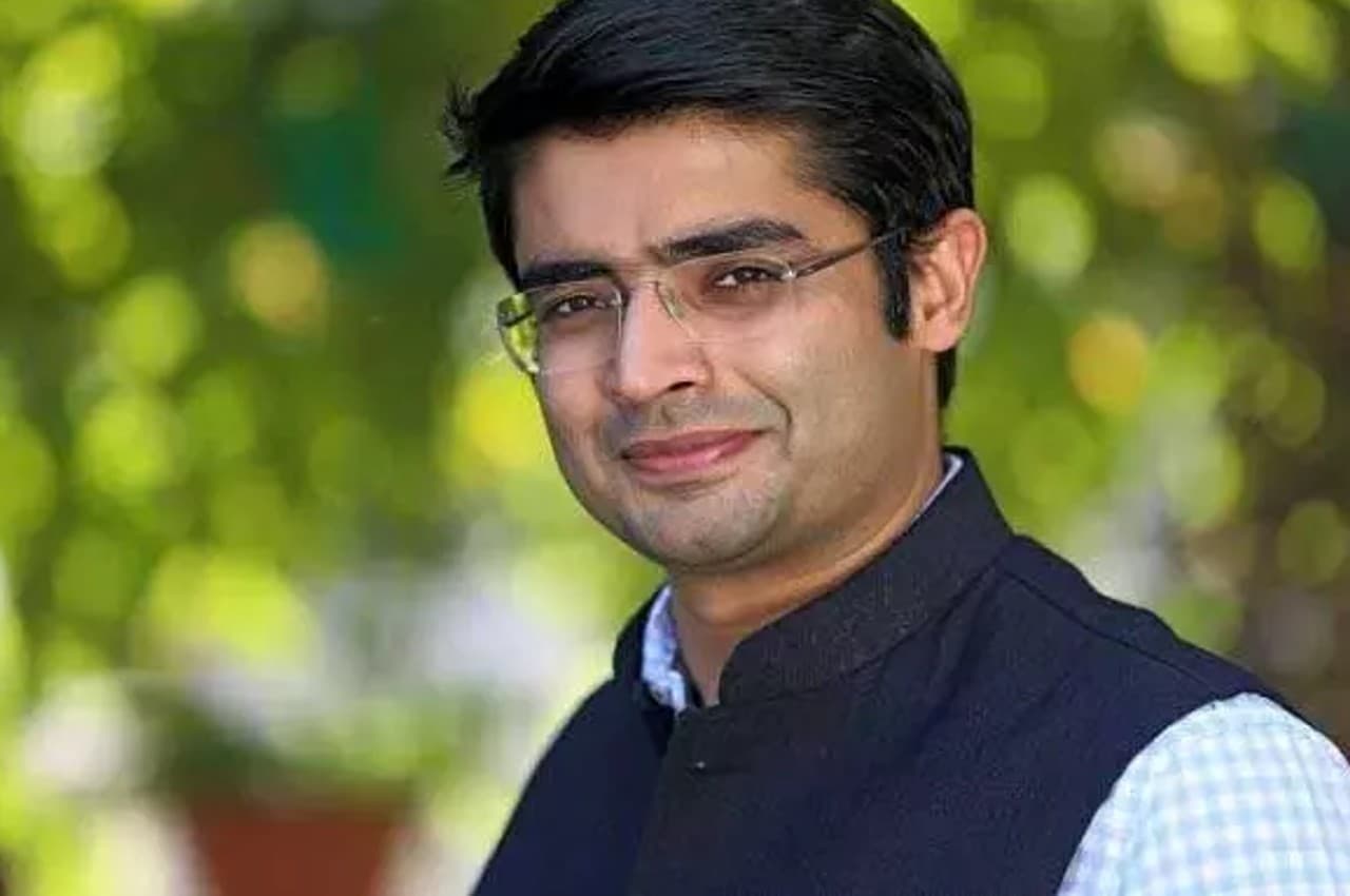 जयवीर शेरगिल बने भाजपा के राष्ट्रीय प्रवक्ता, कैप्टन अमरिंदर सिंह को भी मिली नई जिम्मेदारी