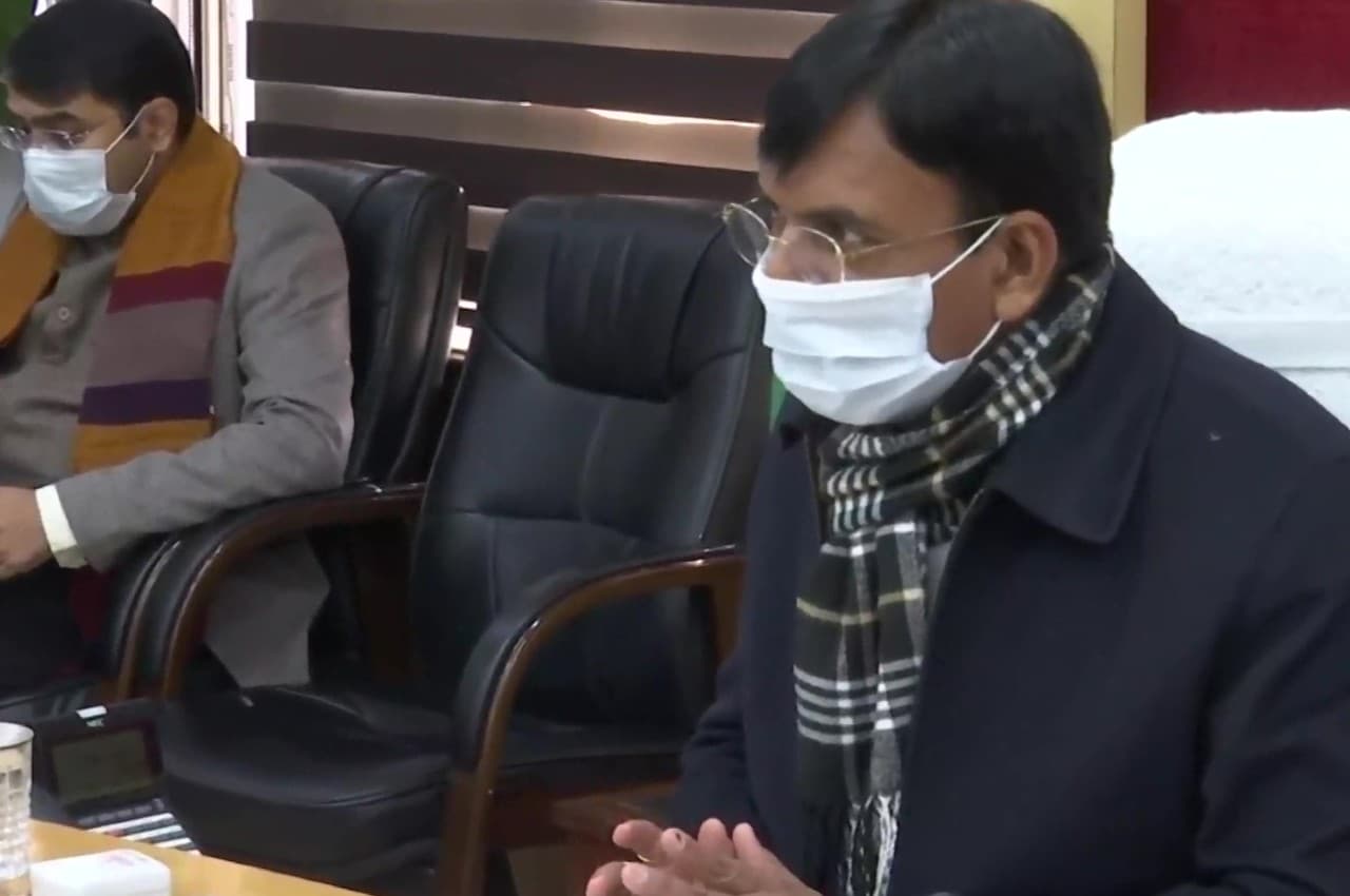 'कोरोना अभी खत्म नहीं हुआ है, हम किसी भी स्थिति से निपटने के लिए तैयार हैं...', स्वास्थ्य मंत्री मंडाविया बोले