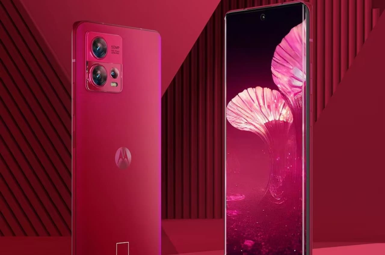Moto S30 Pro Pantone Edition Moto S30 Pro, Moto S30 Pro Pantone