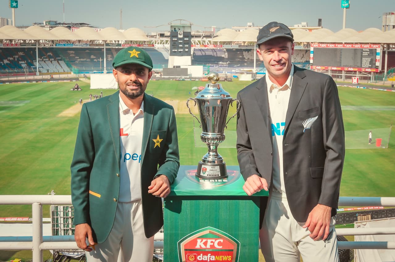 PAK vs NZ 1st Test: पाकिस्तान ने टॉस जीतकर पहले बल्लेबाजी का किया फैसला, टीम में हुआ ये महत्वपूर्ण बदलाव