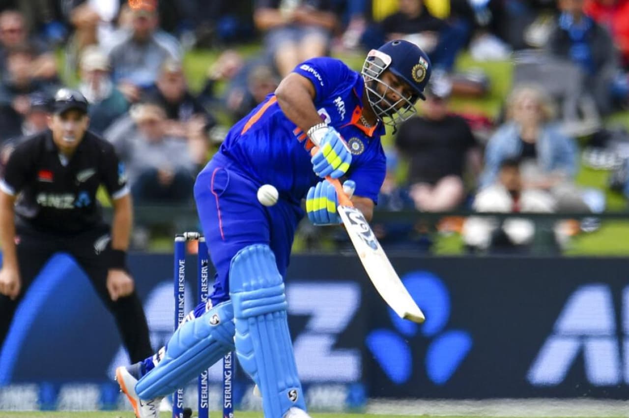 Rishabh Pant: दिल्ली आकर दुनिया पर छा गया रुड़की का लड़का, गुरुद्वारे में रहे, ट्रेनिंग के लिए बस से करते थे 6 घंटे का सफर