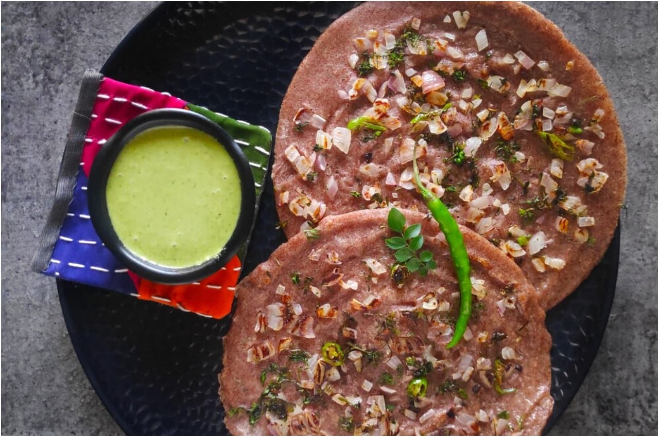 Ragi uttapam: सिर्फ 20 मिनट में बनाएं रागी उत्तपम, जानिए आसान रेसिपी
