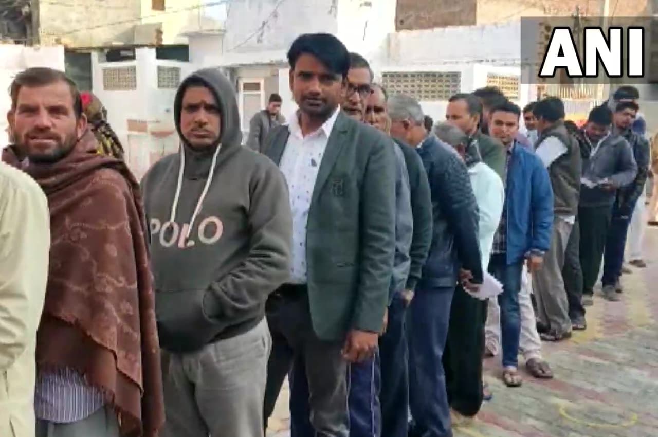 Sardarshahar By-election: सुबह 11 बजे तक हुई करीब 19 फीसदी वोटिंग, इस बार RLP के ताल ठोकने से मुकाबला त्रिकोणीय
