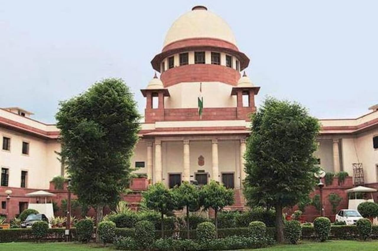 बिहार जहरीली शराब त्रासदी: SIT जांच के लिए SC में याचिका दाखिल, सीजेआई ने सुनवाई से किया इनकार, जानें पूरा मामला