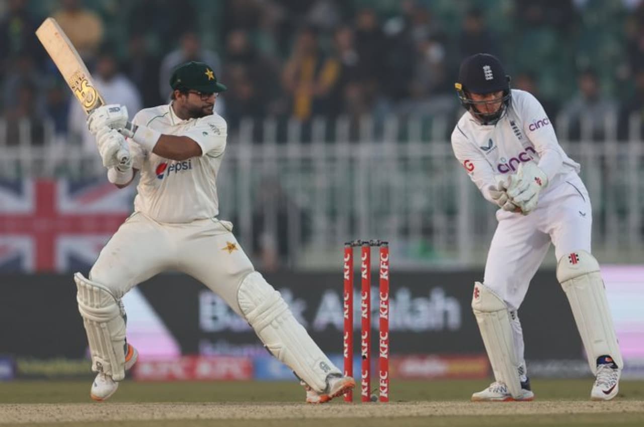 PAK vs ENG 2nd Test: इंग्लैंड ने किया प्लेइंग 11 का ऐलान...टीम में लौट आया घातक गेंदबाज
