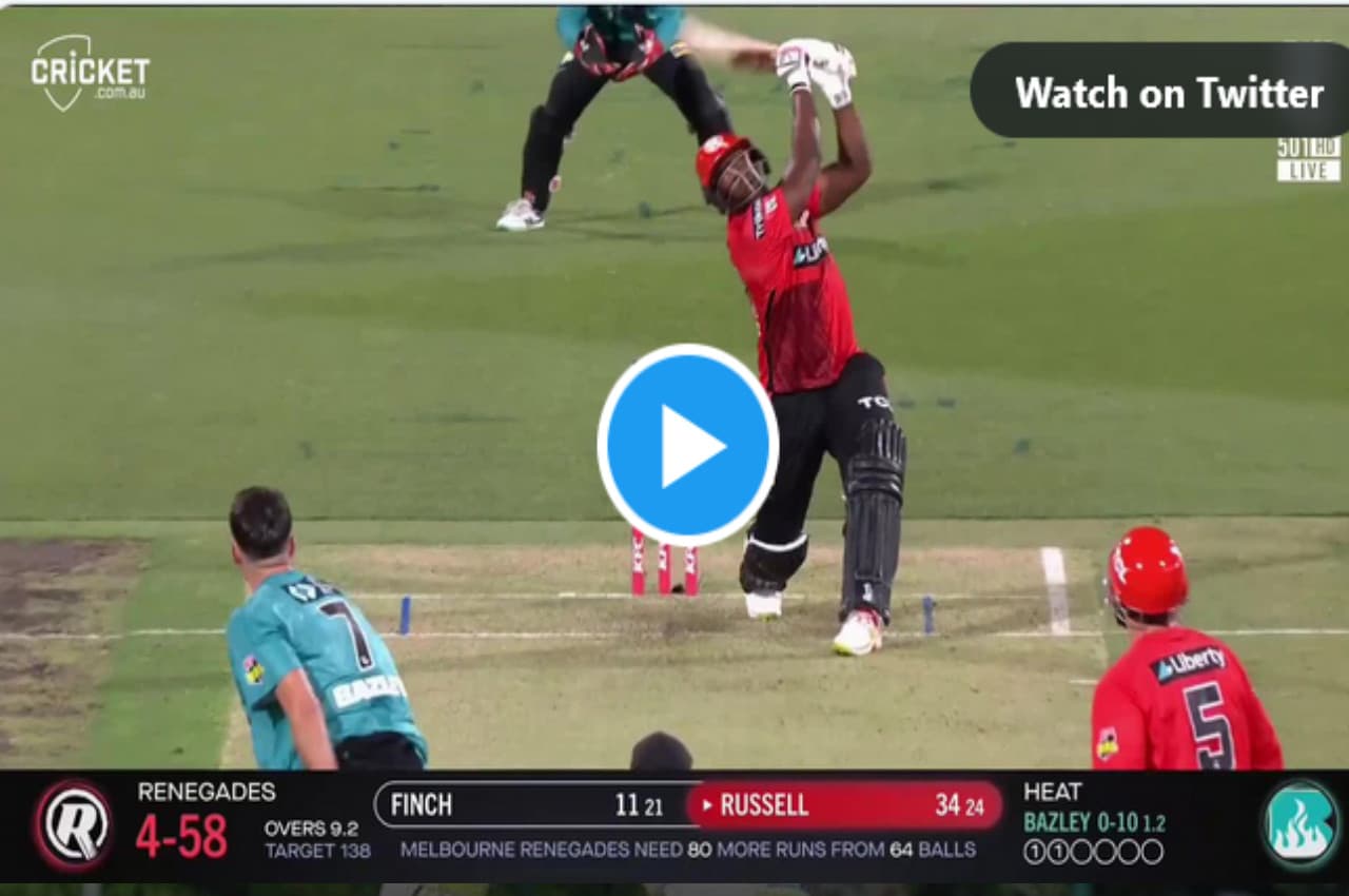 BBL 2022:  'बल्ला है या हथौड़ा'...Andre Russell ने ठोका गगनचुंबी छक्का, गायब हो गई गेंद, देखें