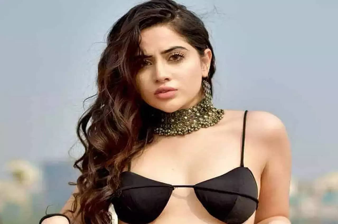 Urfi Javed: उर्फी जावेद को रेप और जान से मारने की धमकी, पुलिस ने शख्स को किया गिरफ्तार