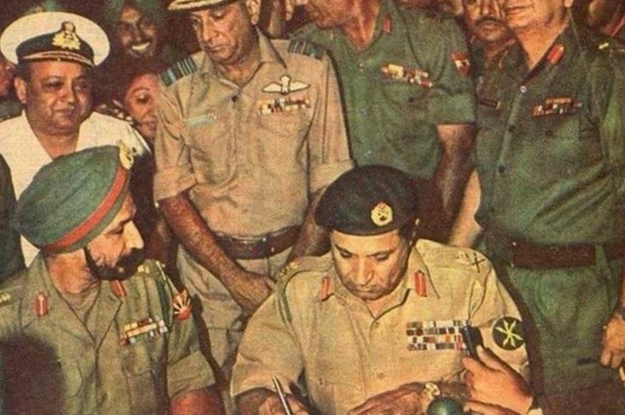 Vijay Diwas 2022: जब 93000 पाकिस्तानी आर्मी ने सरेंडर किया, जानें विजय दिवस का महत्व