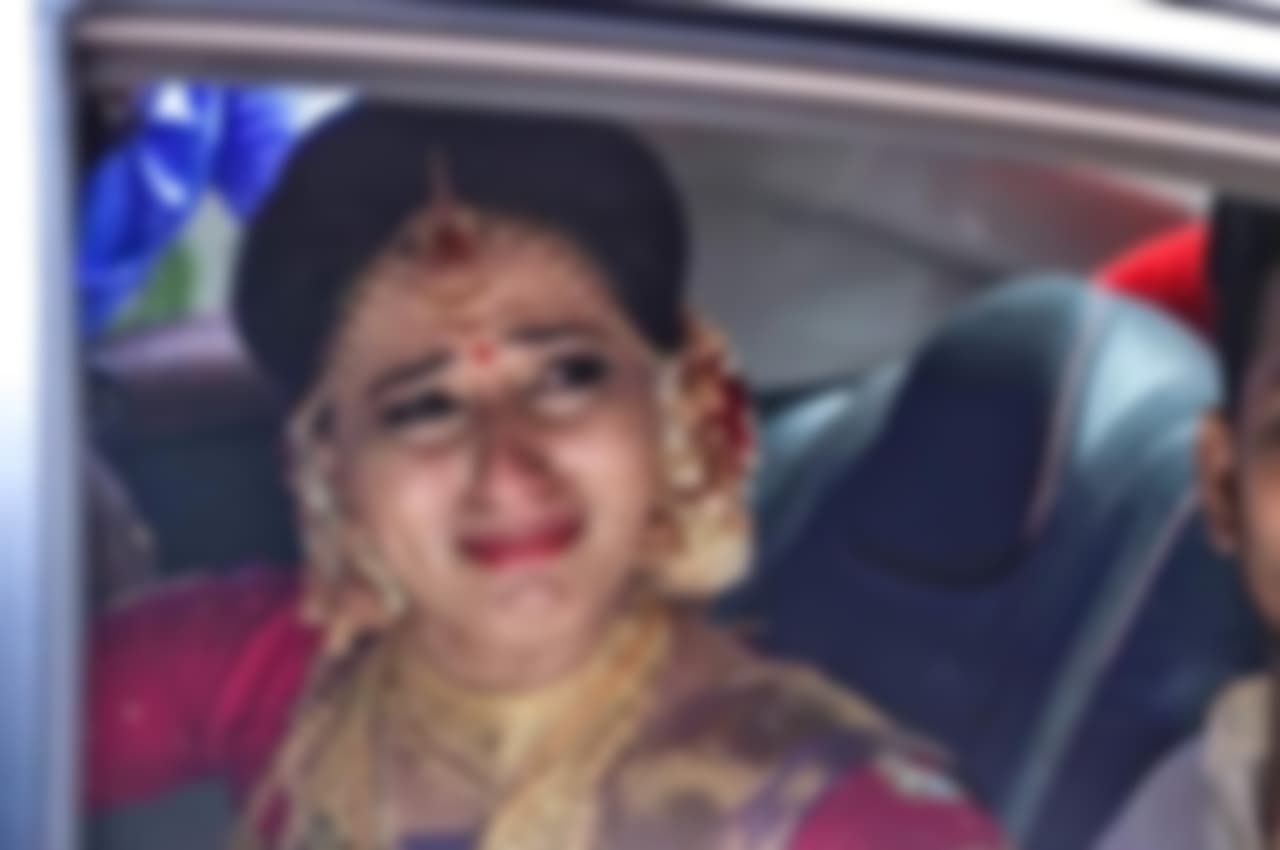 दुल्हन का खराब मेकअप देख समाज में हुई बदनामी, गुस्साई दुल्हन ने थाने में कराई FIR दर्ज