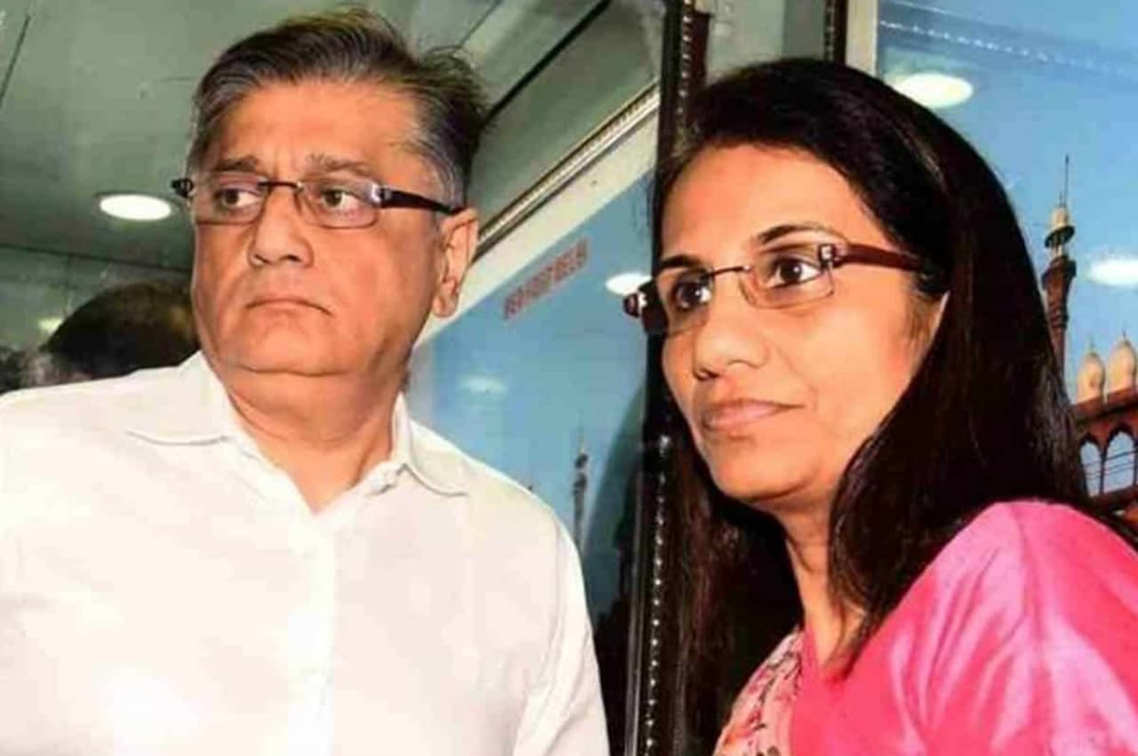 ICICI की पूर्व एमडी और सीईओ चंदा कोचर पति समेत गिरफ्तार, सीबीआई ने की कार्रवाई