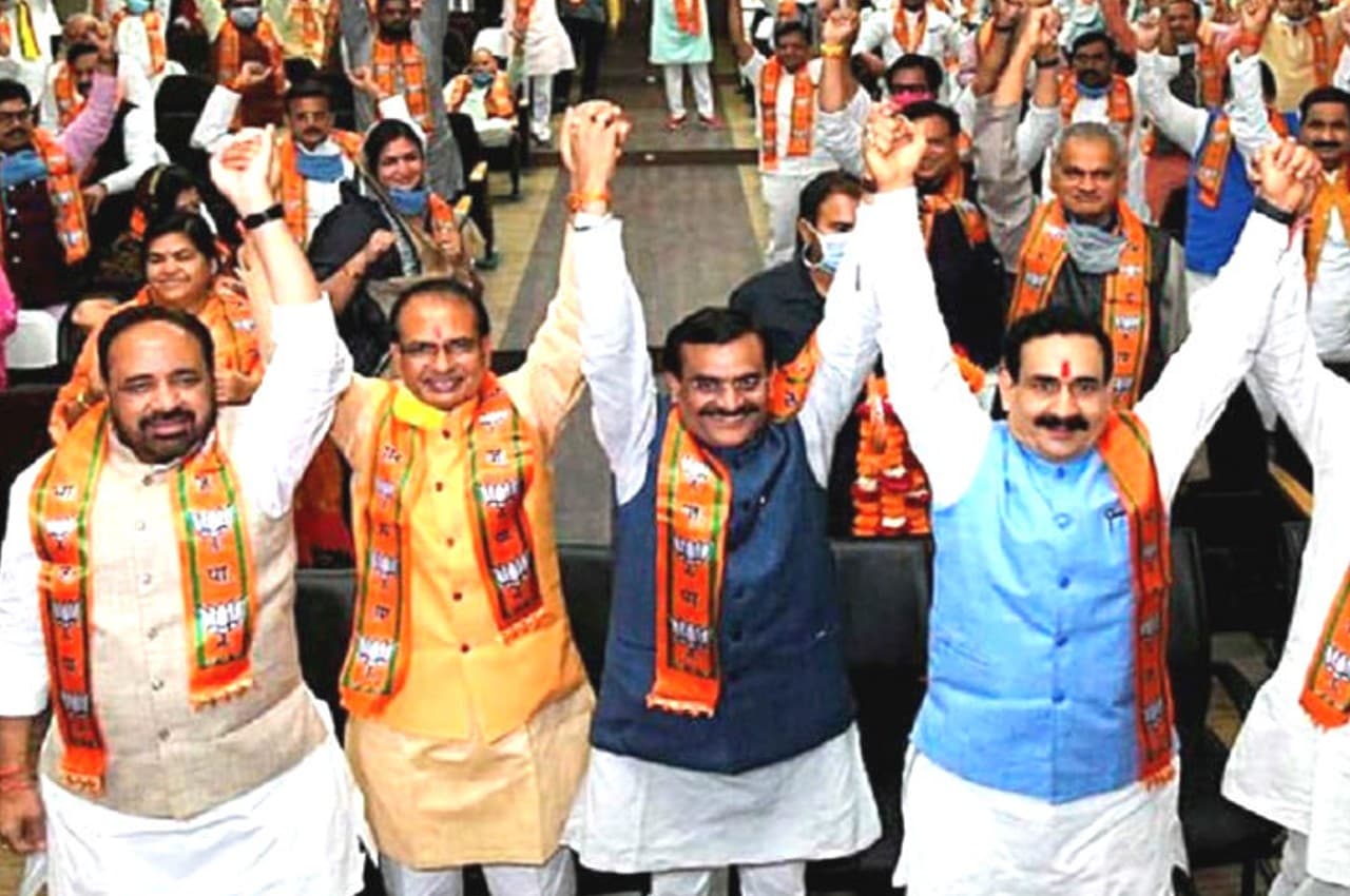 MP News: भागवत कथा के सहारे शिवराज के कई मंत्री, क्या हो रही मिशन 2023 की तैयारी