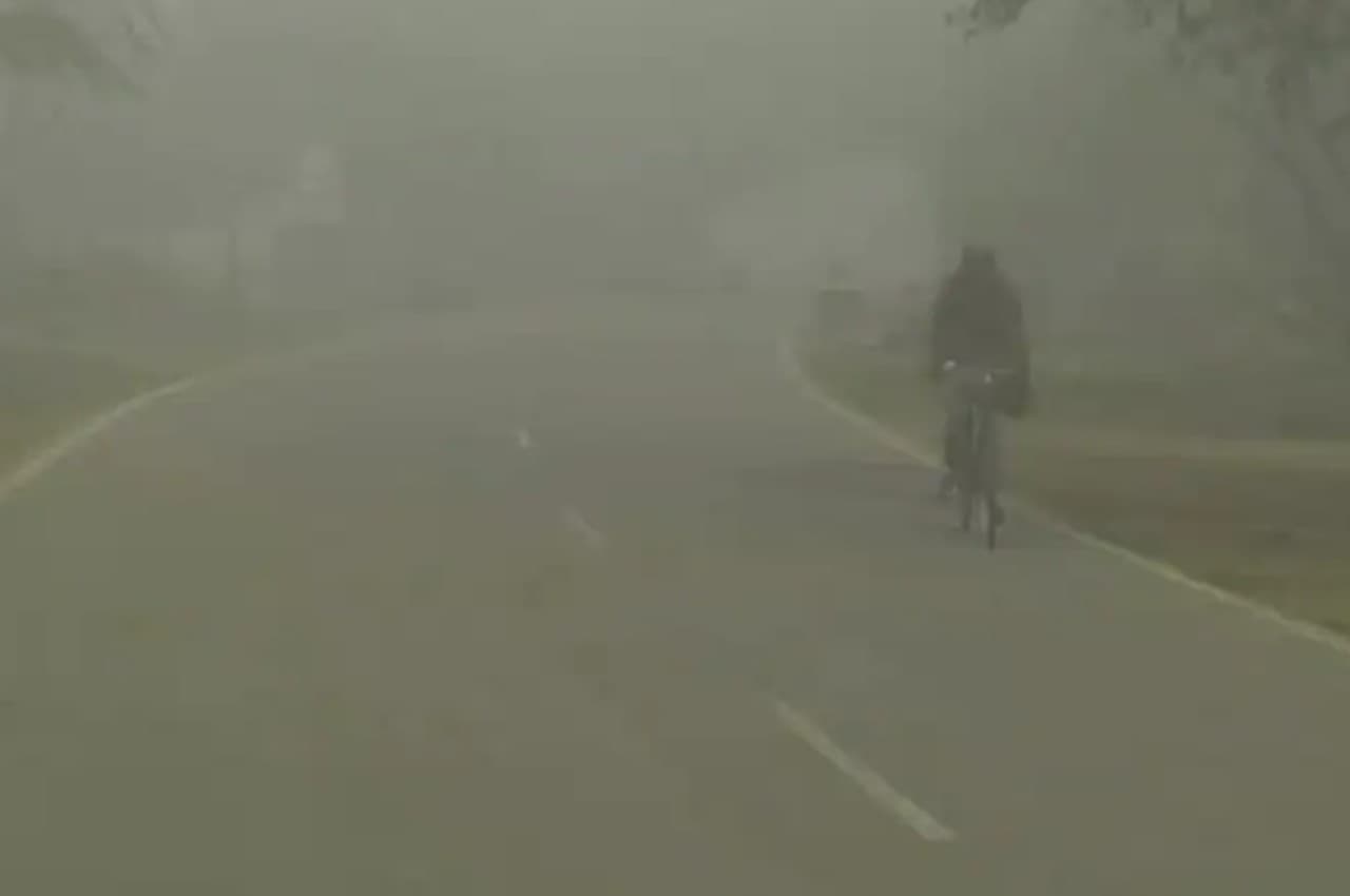 MP Weather: मध्य प्रदेश में आज से बदलेगा मौसम!, गिरेगा तापमान, पड़ेगी कड़ाके की ठंड