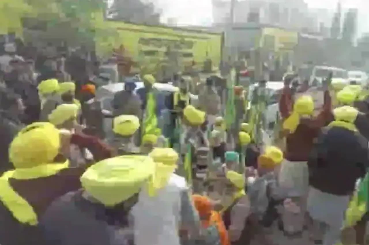 Video: पंजाब के फिरोजपुर में शराब फैक्ट्री के बाहर हाई वोल्टेज ड्रामा, जानें क्यों पुलिस से भिड़े किसान