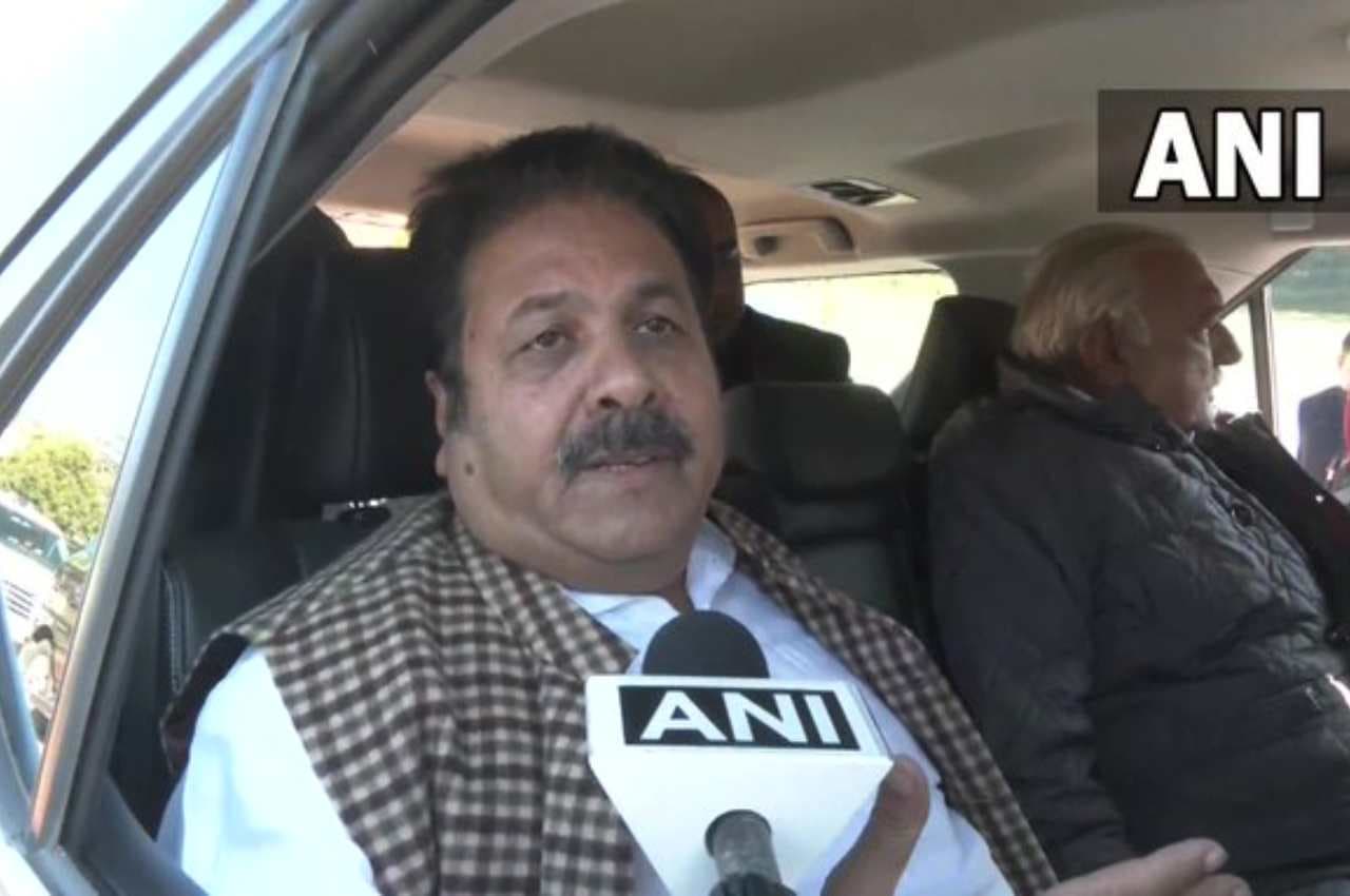 Himachal Congress: 'कांग्रेस हाईकमान लेगी फैसला', सीएम के सवाल पर बोले हिमाचल प्रभारी राजीव शुक्ला