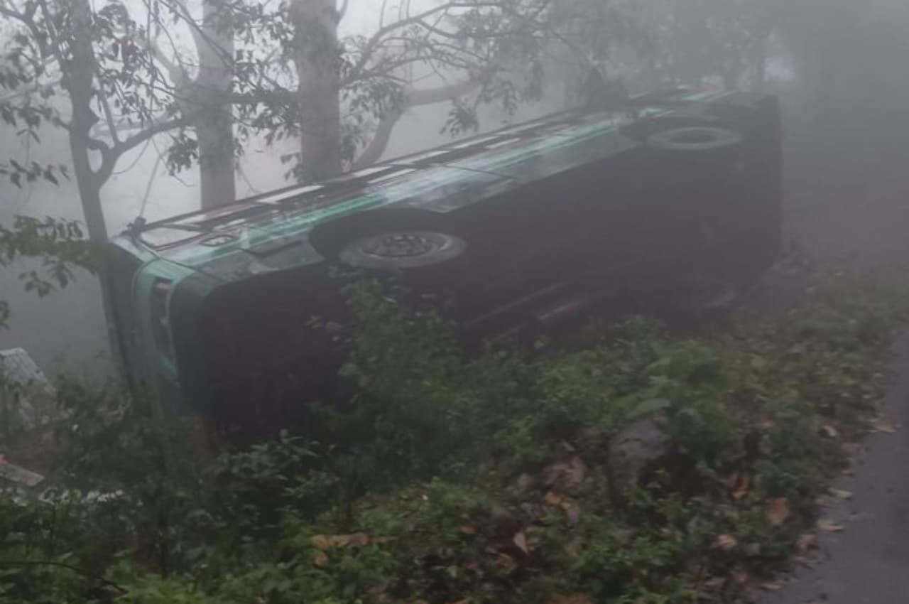 घटनास्थल की तस्वीर (3) घटनास्थल की तस्वीर
