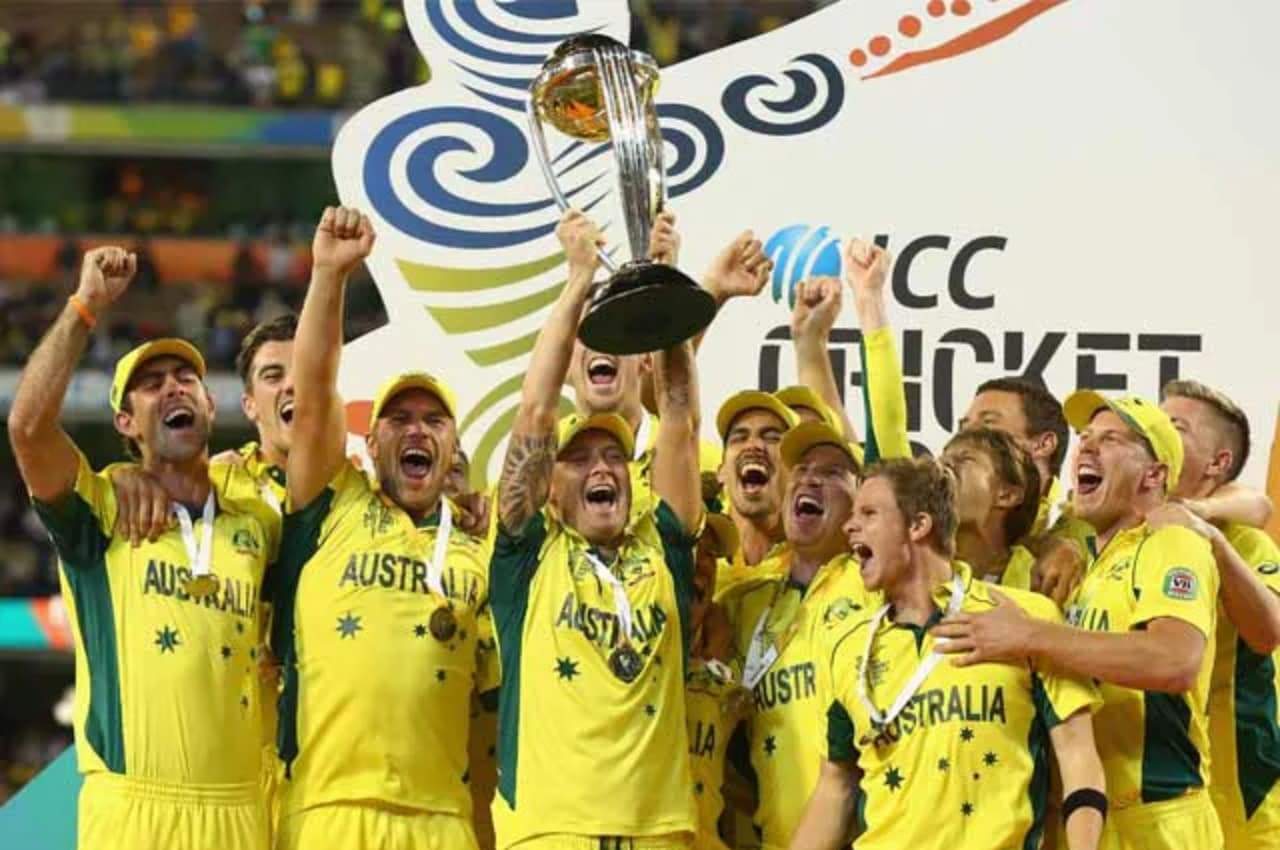 Michael Clarke: वर्ल्ड चैंपियन कप्तान को गर्लफ्रेंड ने पीटा, धोखा देने का आरोप, वायरल हुआ वीडियो