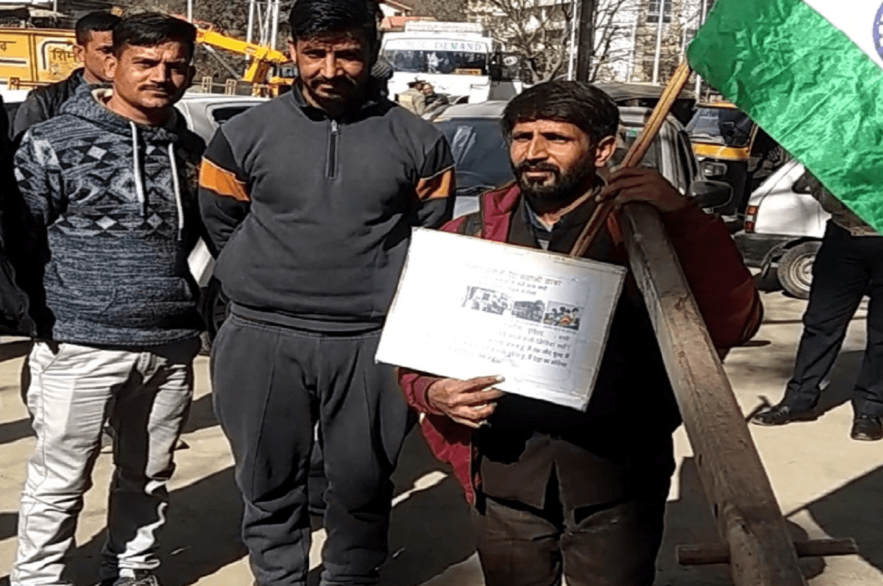 Himachal News : पैदल ही PM से मिलने निकला सोलन का ये किसान, जाने पूरी खबर