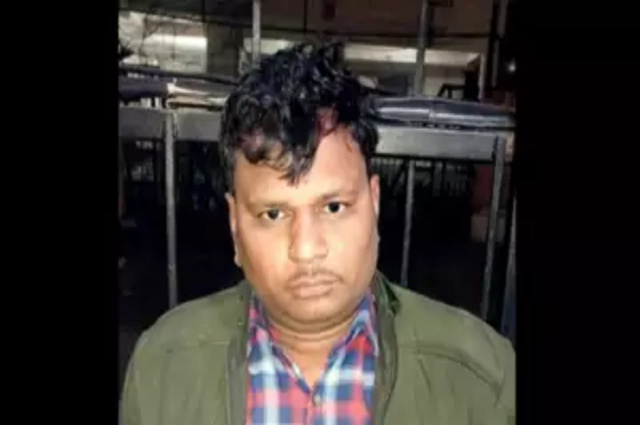 पुलिस चौकी से घर पहुंचा ऑटो ड्राइवर और 6 घंटे बाद हो गई मौत, SI समेत चार पुलिसवालों पर केस, जानें पूरा मामला