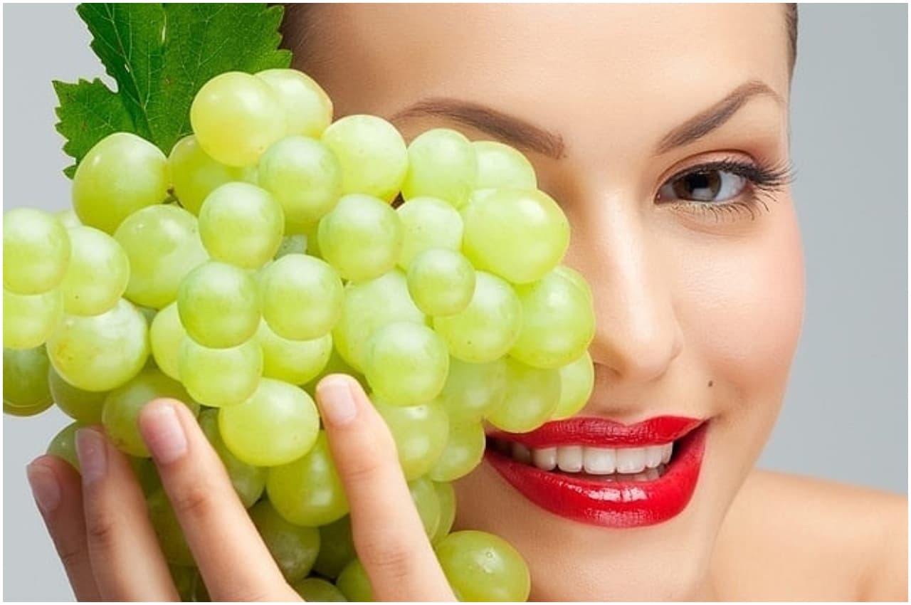 Grapes face pack: अंगूर का फेस पैक चेहरे पर कर देगा कमाल, फायदे जान चौंक जाएंगे