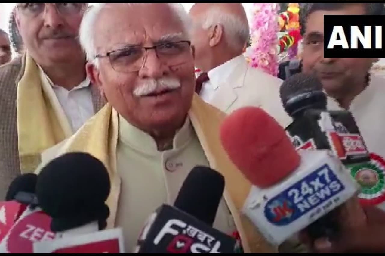 Haryana News: रेप के आरोपी पूर्व खेल मंत्री संदीप सिंह के पक्ष में दिखे CM खट्टर, बोले- आरोप साबित होना बाकी