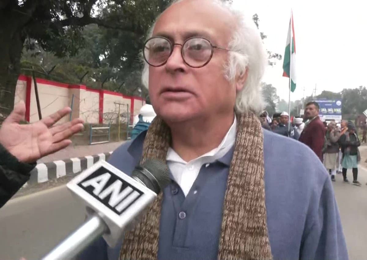 Jammu: सर्जिकल स्ट्राइक पर दिग्विजय सिंह के बयान पर जयराम रमेश बोले- हमने जवाब दे दिए, आप PM से सवाल पूछें