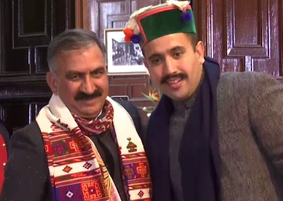 Himachal Cabinet Expansion: पूर्व CM वीरभद्र सिंह के बेटे समेत 7 मंत्री सुक्खू कैबिनेट में शामिल