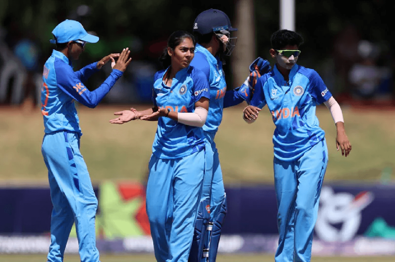 ICC ने किया  'U19 वीमेन्स T20 वर्ल्ड कप टीम ऑफ द टूर्नामेंट' का ऐलान, टीम इंडिया की इन 3 खिलाड़ियों को मिली जगह
