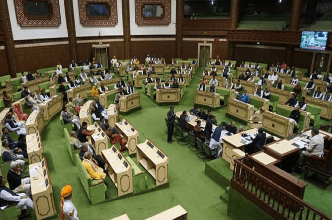 Rajasthan Budget Session: दूसरा दिन भी हंगामेदार रहने की संभावना, विशेषाधिकार हनन पर स्पीकर लेंगे फैसला
