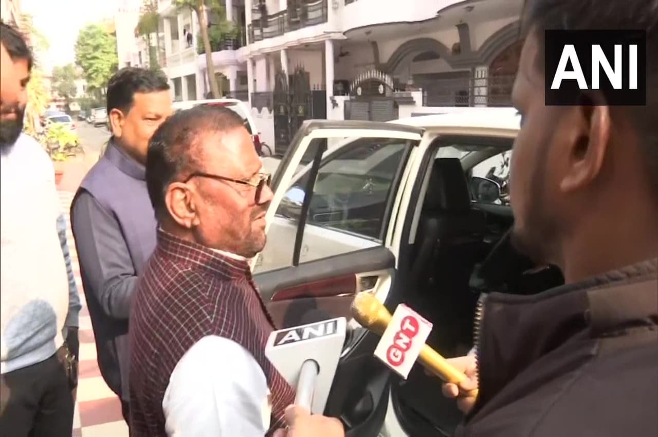 Ramcharismanas Row: भाजपा प्रदेश अध्यक्ष बोले- उन्होंने हमेशा इन प्रतीकों का अपमान किया, जानें मौर्य ने फिर क्या कहा?