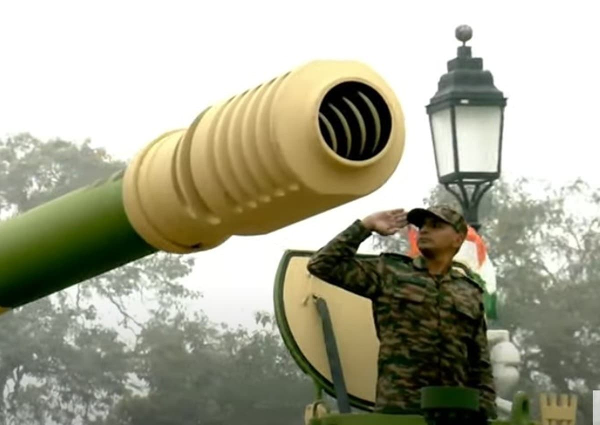 Republic Day 2023: कर्तव्यपथ पर दिखा कला संस्कृति का अद्भुत संगम, भारतीय सेना ने भी किया पराक्रम का प्रदर्शन