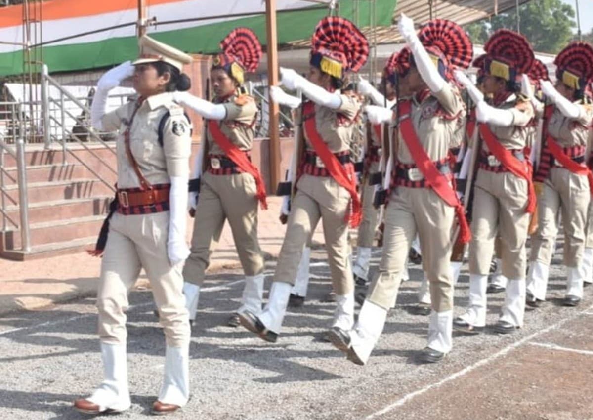 Republic Day 2023: छत्तीसगढ़ में पहली बार गणतंत्र दिवस परेड में शामिल होंगे ट्रांसजेंडर पुलिसकर्मी