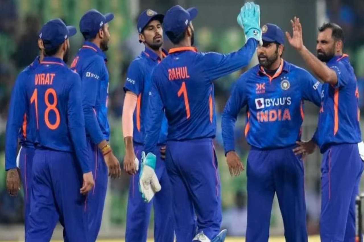 IND vs NZ 3rd ODI: इंदौर में गदर मचाती है भारतीय टीम, आंकड़े देख न्यूजीलैंड भी रह जाएगी दंग