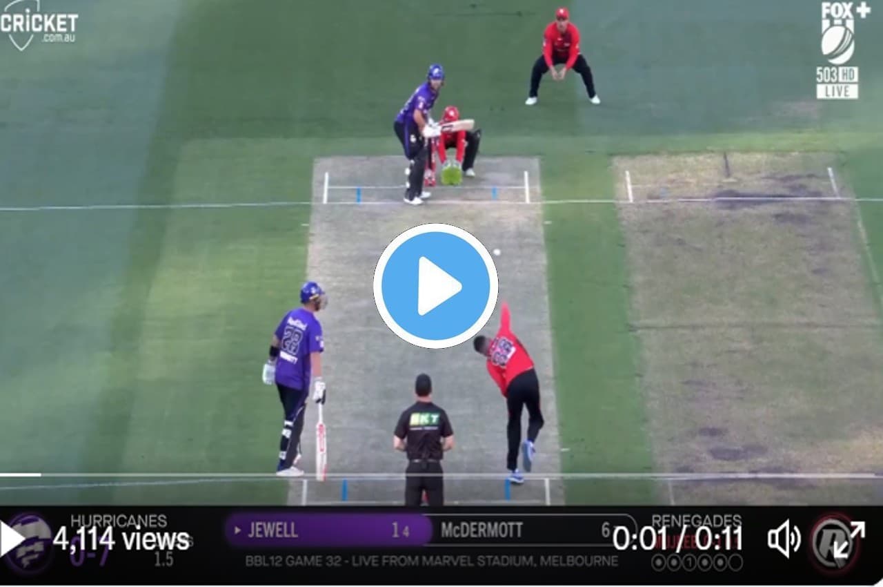 BBL 2022-23: उम्र 25 साल...नाम है Caleb Jewell...घुटना टेक ठोक डाला तूफानी छक्का, आप भी कहेंगे वाह