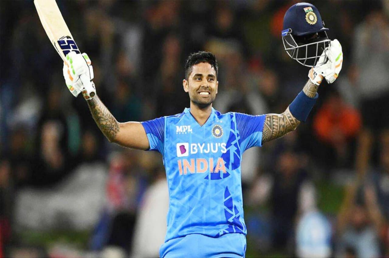 साल 2022 में बल्ले से तबाही मचाने वाले Suryakumar Yadav ने रचा इतिहास, ICC ने दिया ये बड़ा ईनाम