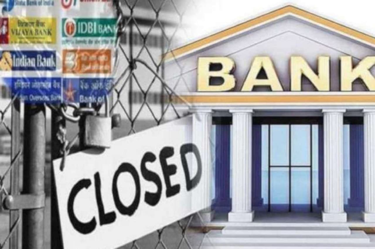 bank closed bank closed