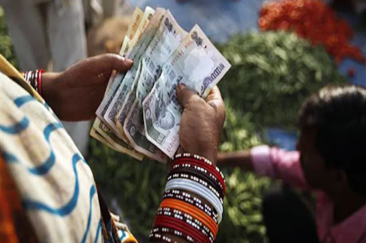 Women Scheme: इस राज्य में सितंबर से हर महीने महिलाओं को 1000 रुपये देगी सरकार