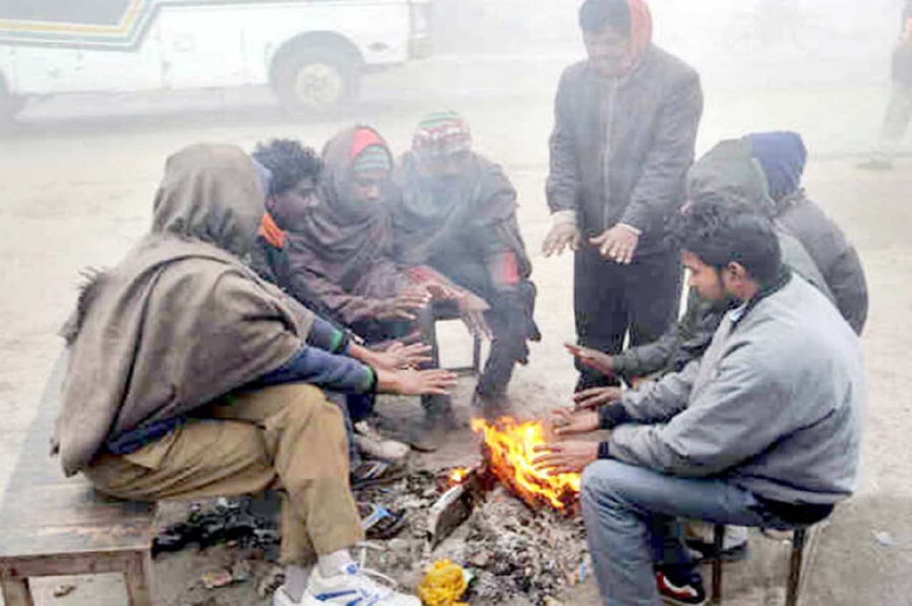 Weather Update: आने वाले एक हफ्ते में उत्तर भारत में और बिगड़ेंगे हालात, माइनस में जाएगा पारा, बारिश की चेतावनी