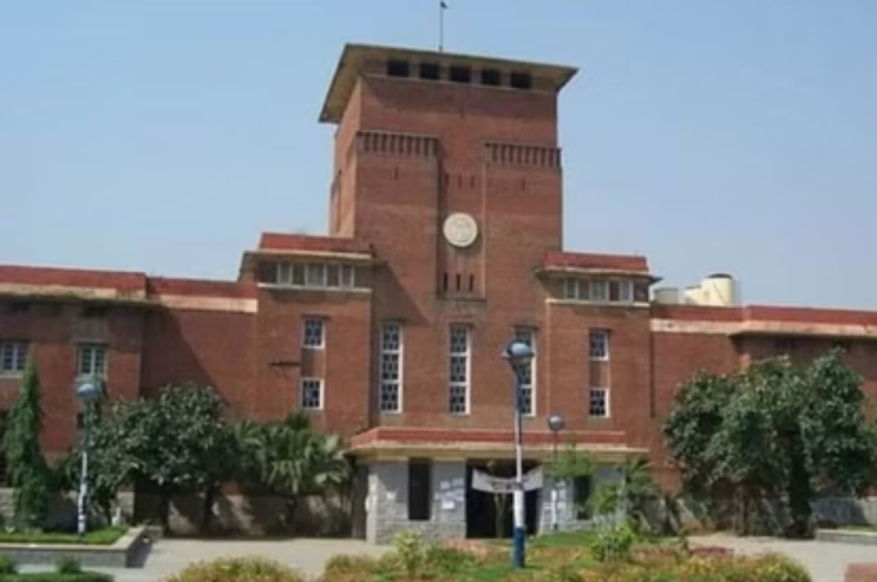 केजरीवाल मॉडल पर लगी मुहर, डीयू कार्यकारी परिषद चुनाव में 'आप' ने हासिल की जीत