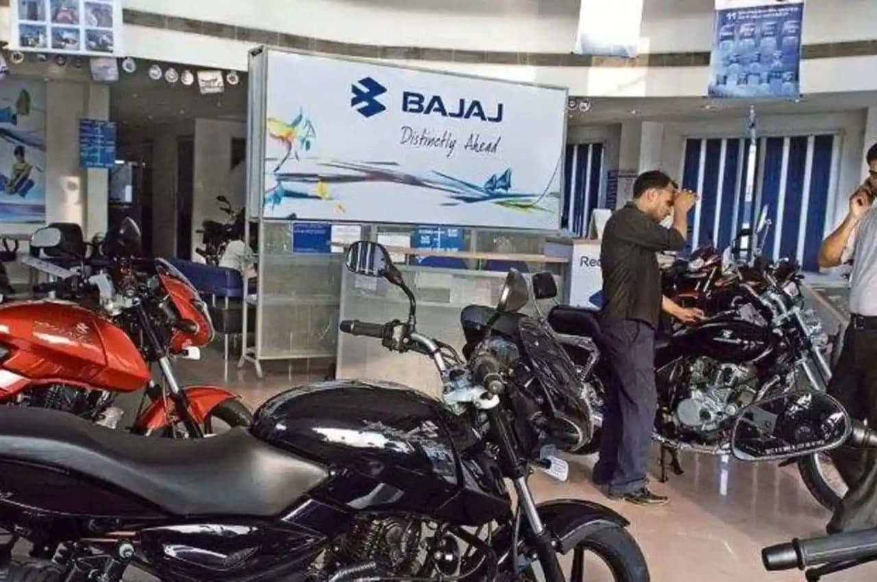 युवाओं के दिलों की 'धड़कन' Bajaj की यह बाइक होगी री-लॉन्च, जानें नया प्राइस और मॉडिफिकेशन