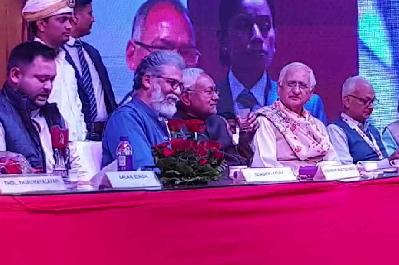 नीतीश कुमार के सुझाव पर सलमान खुर्शीद बोले- मैं आपकी वकालत कर दूंगा, पर पहले I Love You कौन बोलेगा?