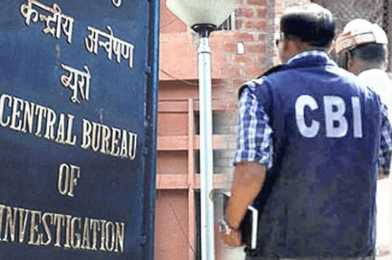 डिफेंस की जासूसी कर रहा था कनाडा का कारोबारी, दिल्ली पहुंचते ही CBI ने धर दबोचा